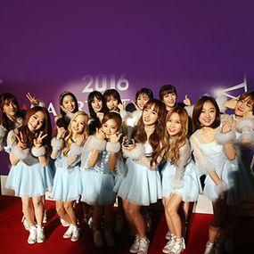 우주소녀