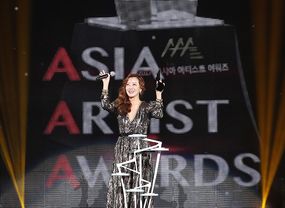 김희선