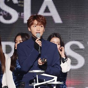 정세운