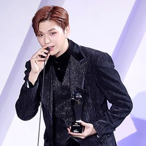 강다니엘(솔로)